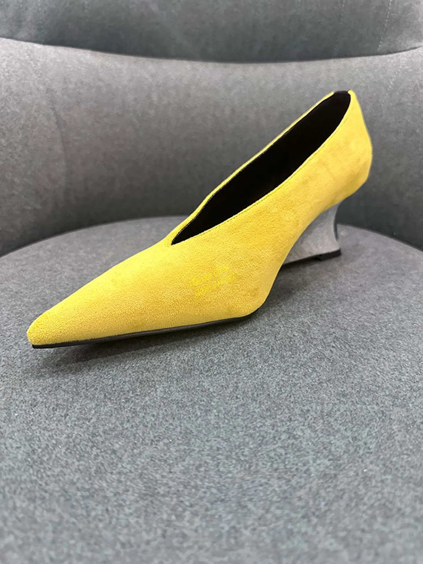 Red Suede Slip On Pumps Wedges - Women'S Shoes Burgundy recension och pris