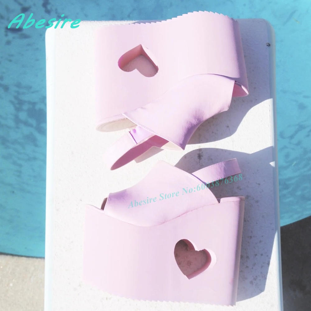 Pink Heart Cutout Wedge Platfo - Women'S Shoes Y2K recension och pris