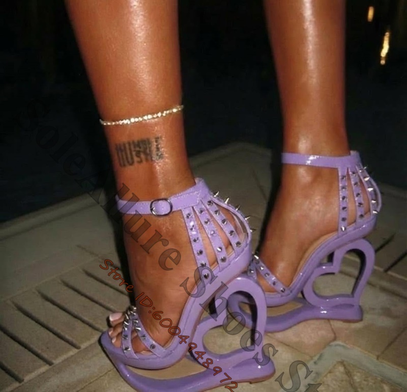 Hot Pink Spike Stud Caged Hear - Leopard Print Heels recension och pris