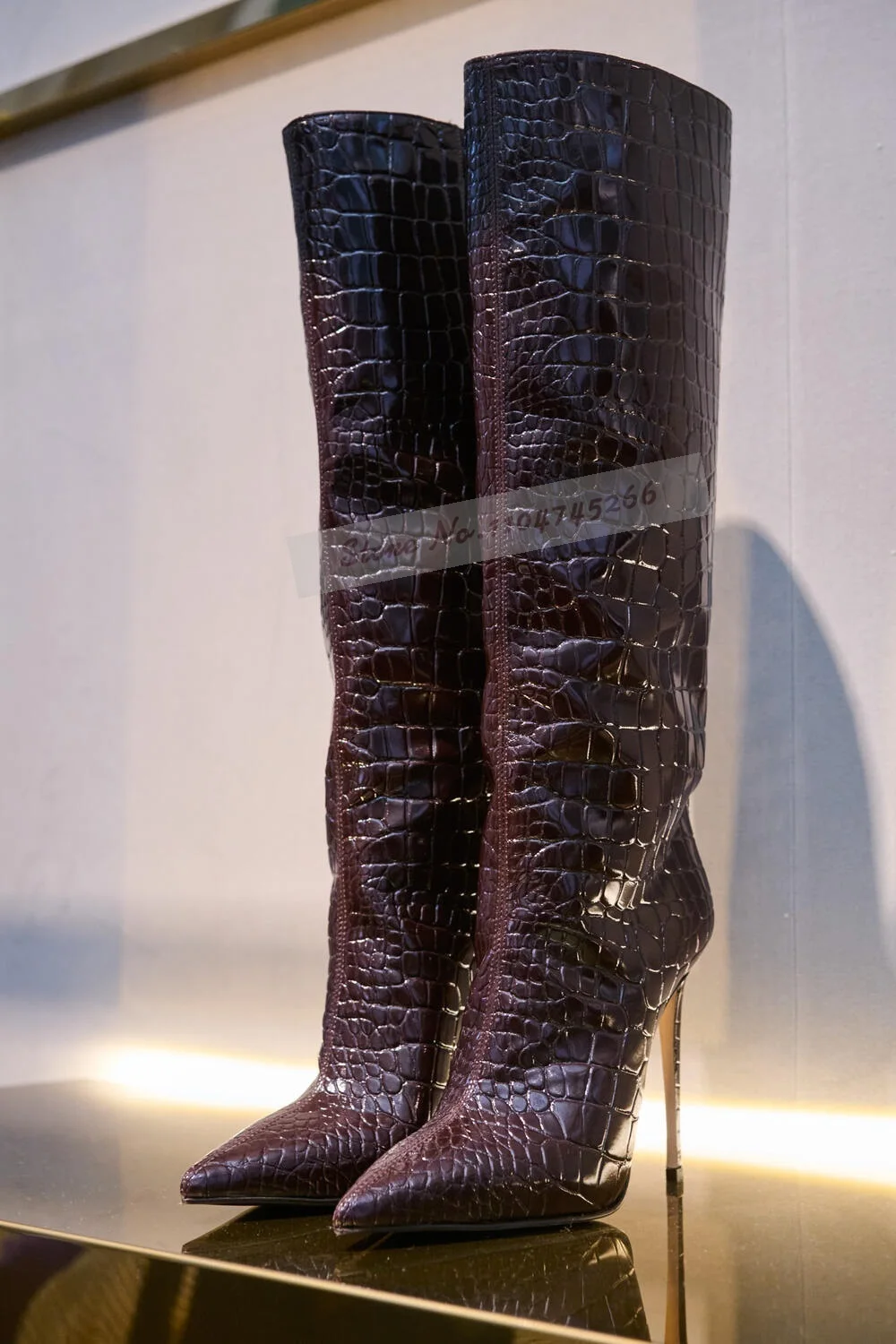 Burgundy Crocodile Thin High H - Women'S Shoes Burgundy recension och pris