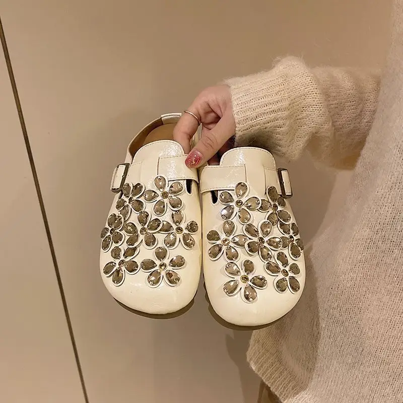 Women's Floral Rhinestone Buck - Women'S Shoes Clogs recension och pris