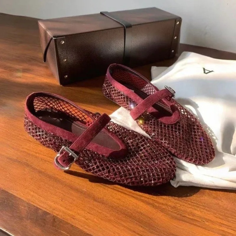 Hollow Rhinestone Baotou Sanda - Women Shoes Sandals recension och pris
